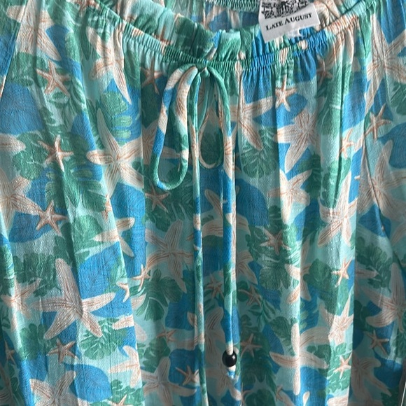 Tropical Starfish Print Dress with Ruffles - Picture 3 of 3
